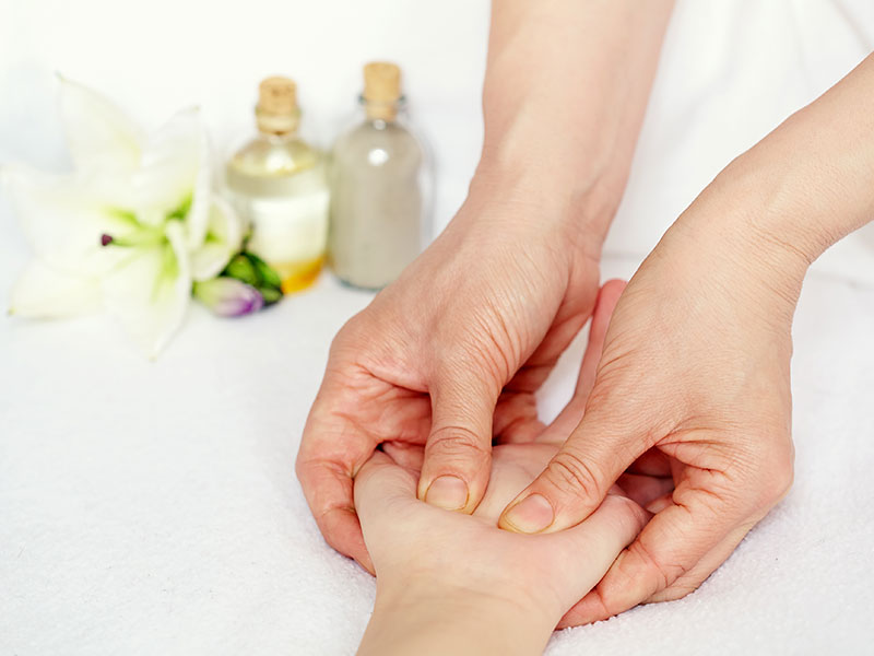 reflexology massage gallery 02